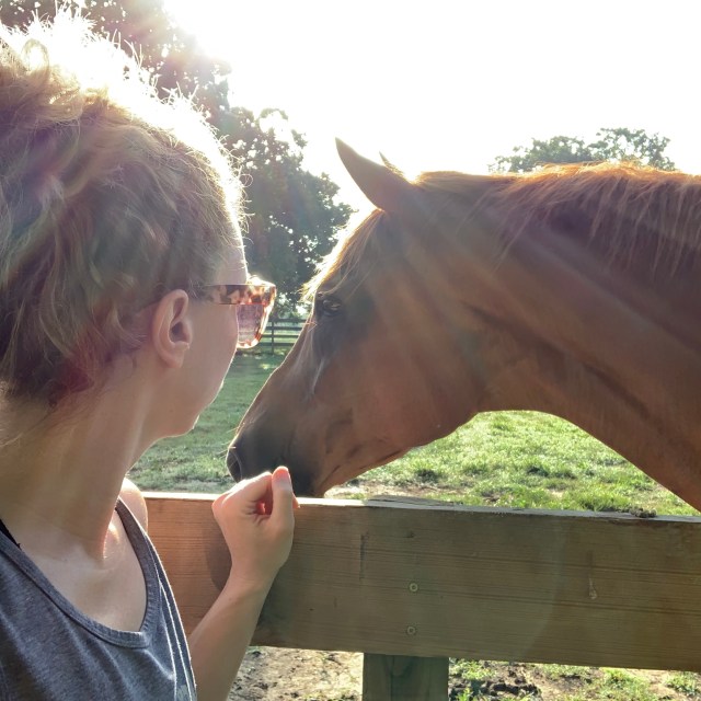 MukLa9xHRRKFesAzWbkK5A